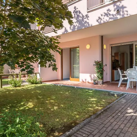 Aparthotel Costa Rica Eco 3*